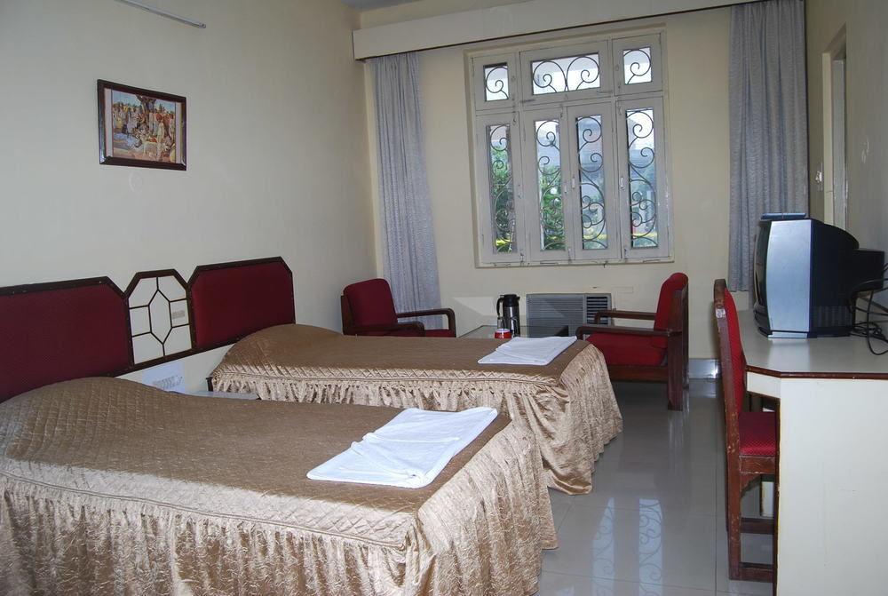 Hotel Lumbini International Bodh Gaya Exteriör bild